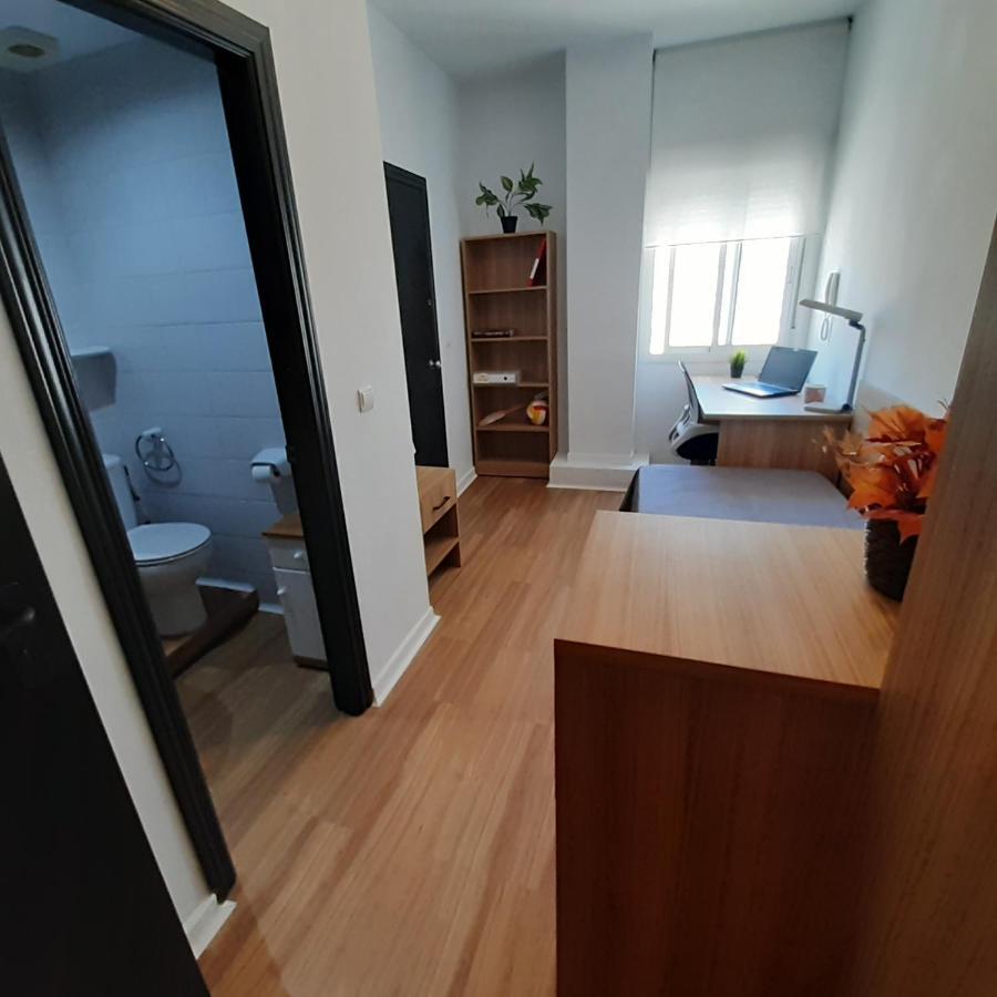 Micampus Malaga Student Residence Eksteriør bilde